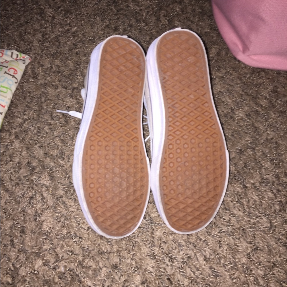 Vans - Picture 4 of 4